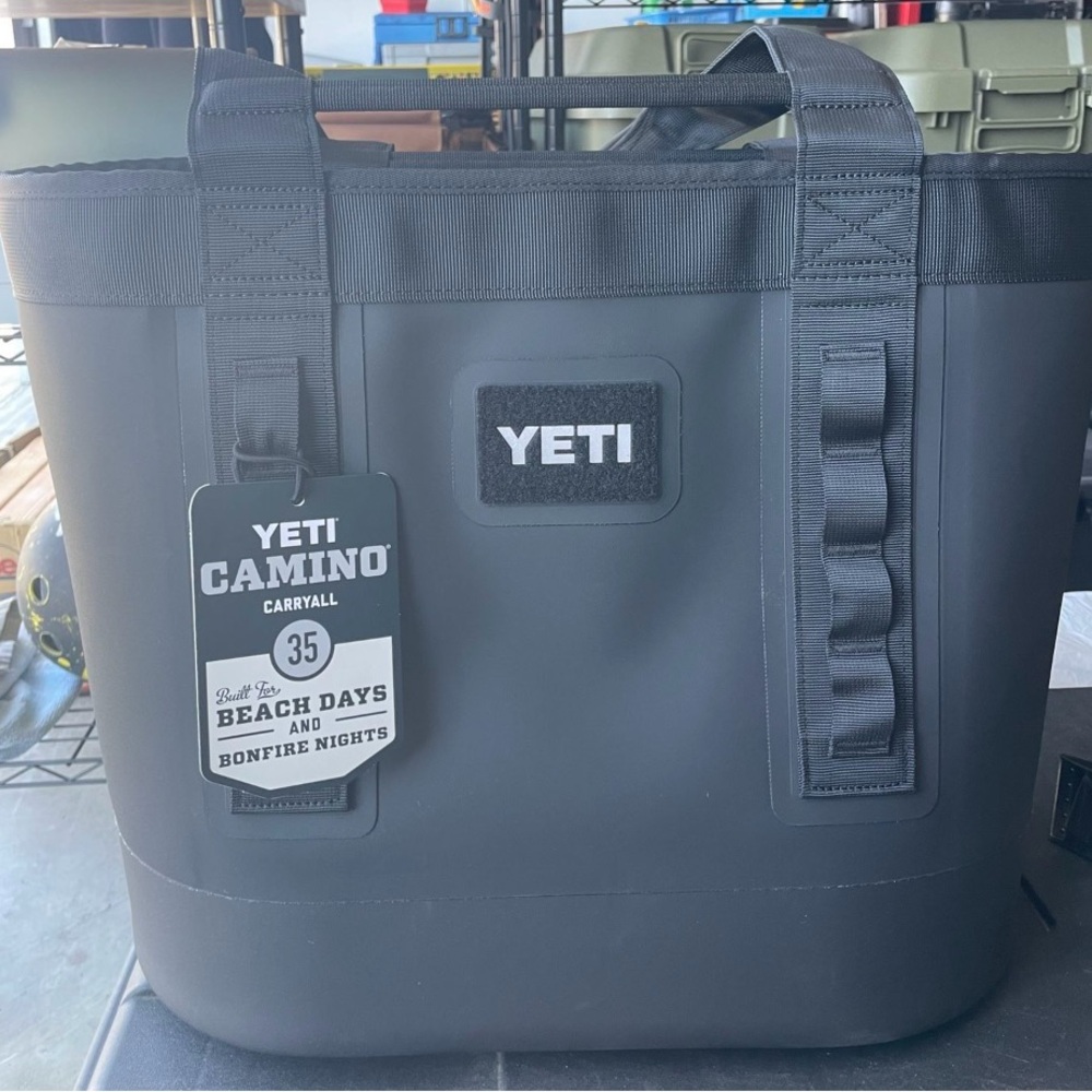 YETI Camino 35 Carryall - Black